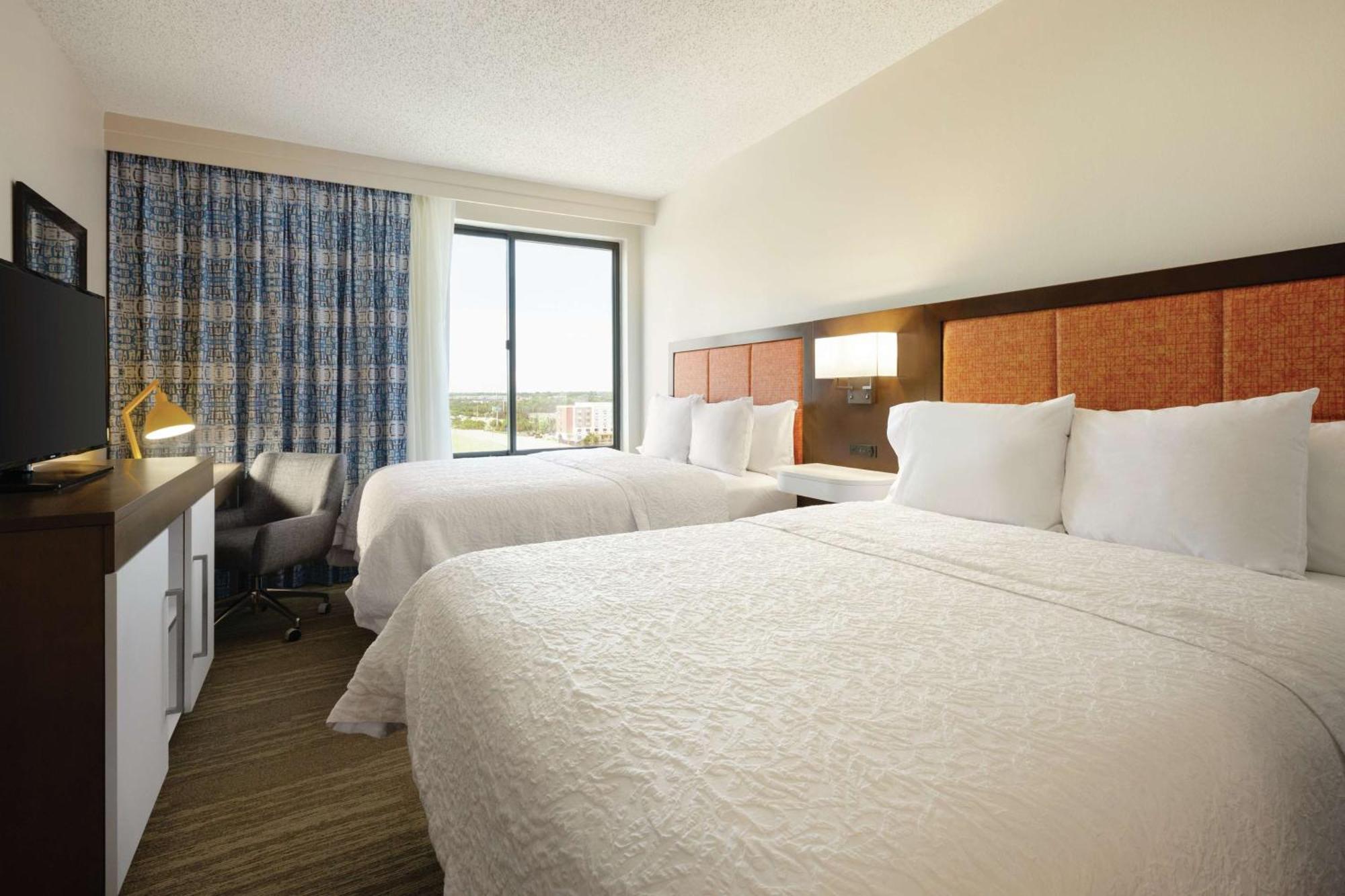 Hampton Inn & Suites Dallas-Mesquite Ngoại thất bức ảnh