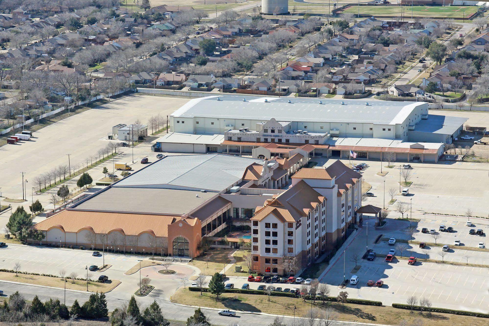 Hampton Inn & Suites Dallas-Mesquite Ngoại thất bức ảnh